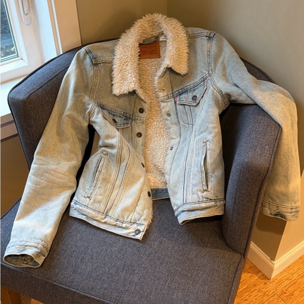 Levi's Cream Sherpa Lined Jacket